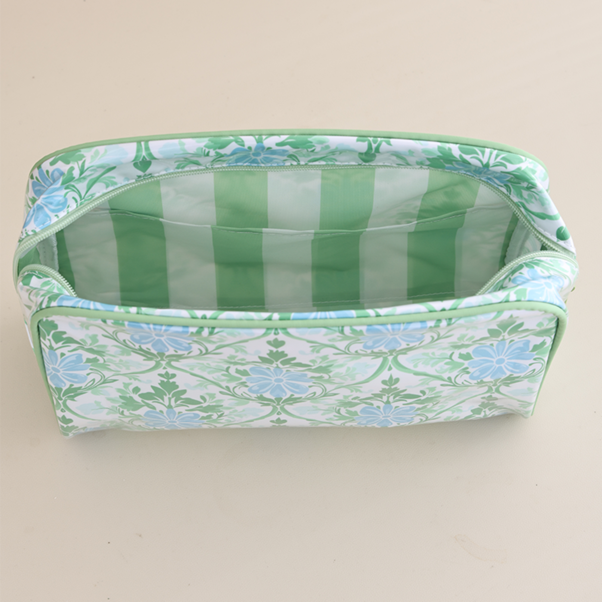 PVC Clear Coat Cosmetic Bag Make up Case Embroidery Blank